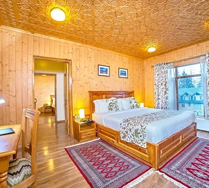Shaw Inn by Stay Pattern